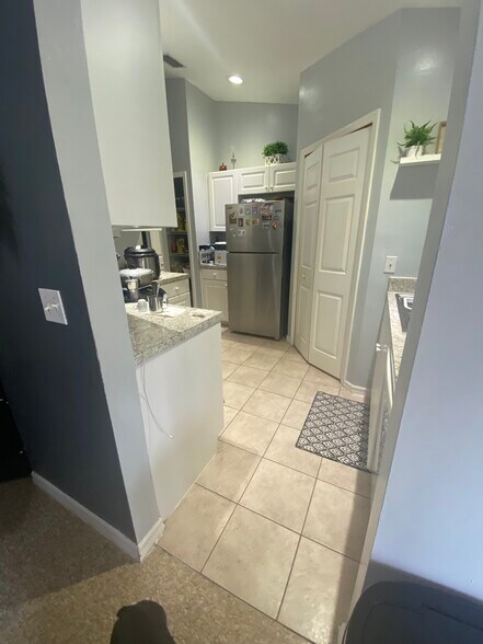 Primary Photo - 4629 29th St SW