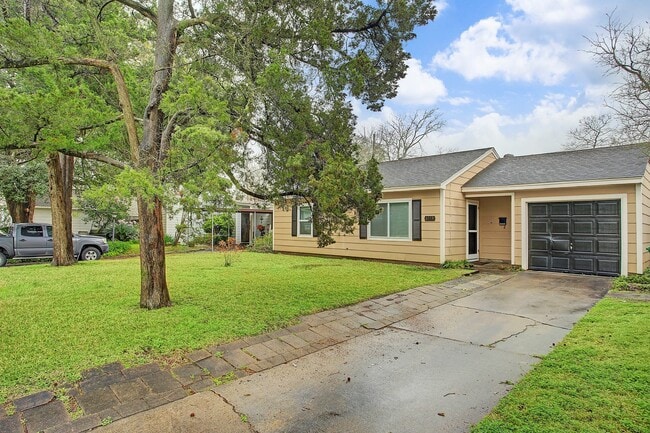 Primary Photo - 6713 Barney Rd