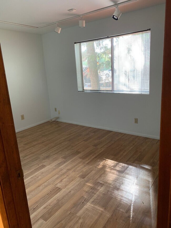 Building Photo - COMING SOON! Spacious 3 Bed 2 Bath Home w/ Private Pool!