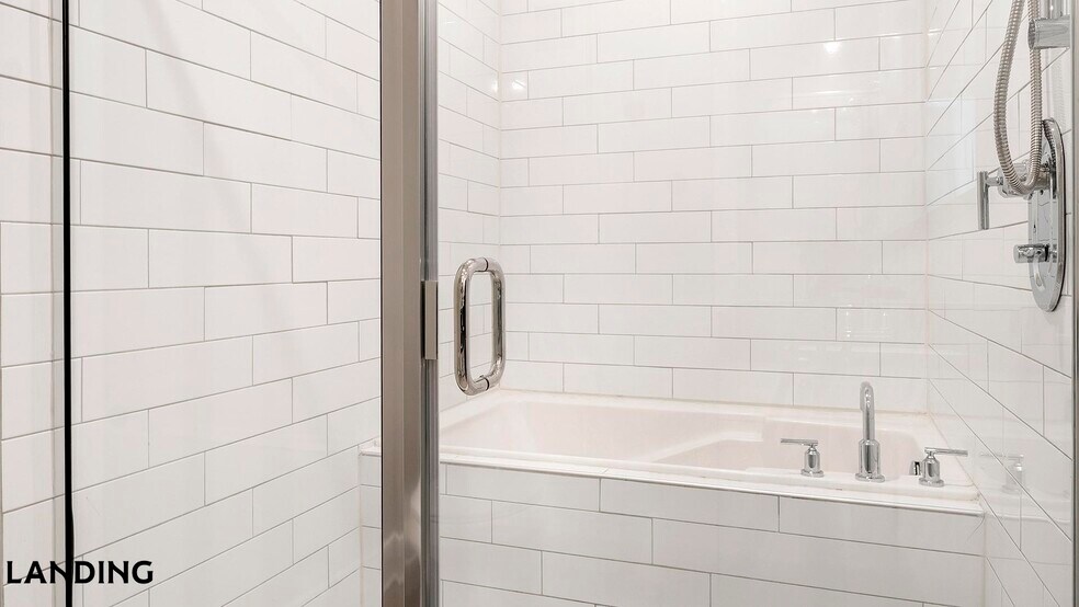 Building Photo - 2550 Blackmon Dr