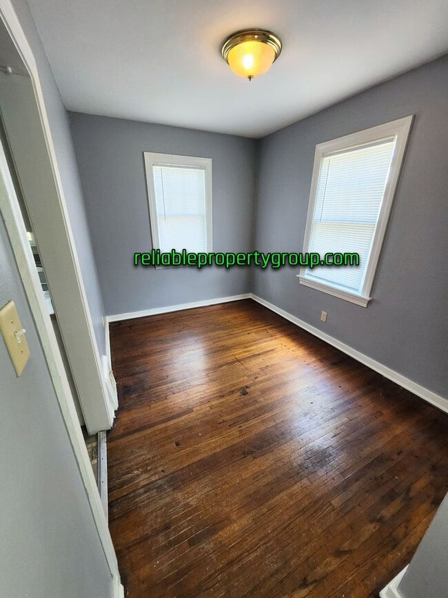 Building Photo - New Price - Fort Wayne