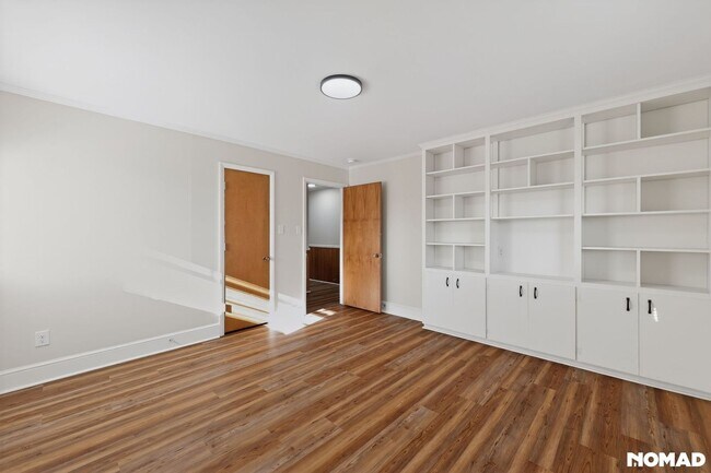 Building Photo - Spacious 4BR House in Mooresville