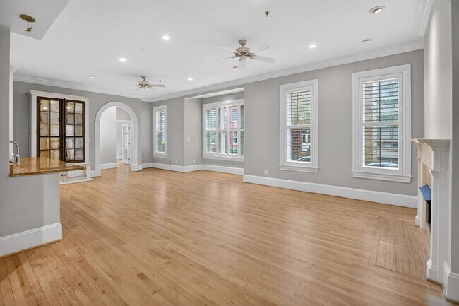 Building Photo - 1520 O St NW