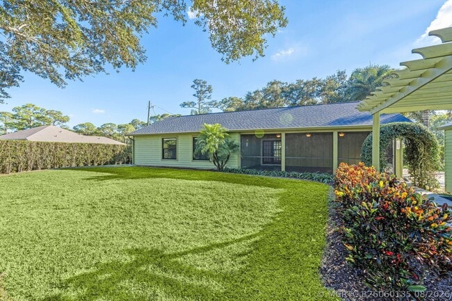 Building Photo - 11989 Persimmon Blvd