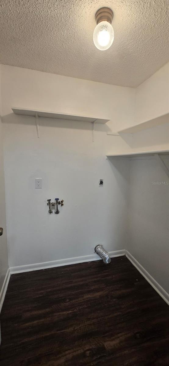 Building Photo - 4050 SE 22nd Ave