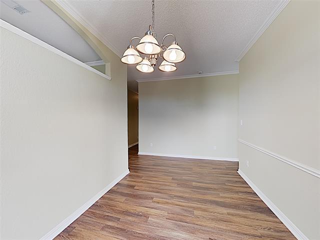 Building Photo - 1362 Meadow Creek Dr