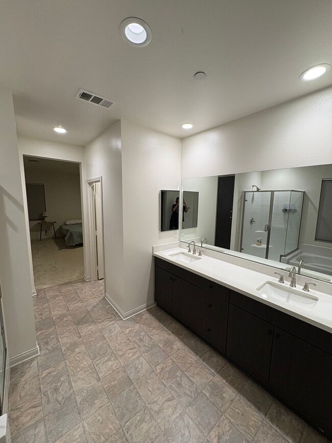 Building Photo - Imperial Beach Home Minutes from the beach