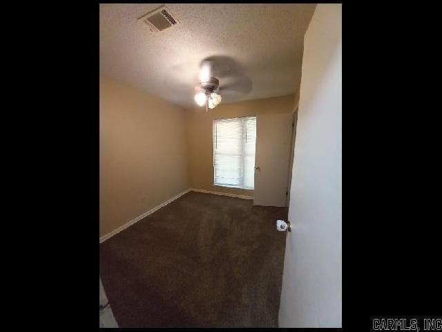 Building Photo - 8 Foxgrove Ln