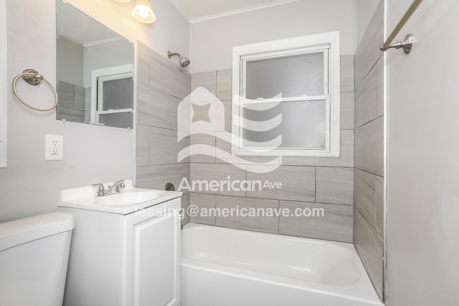 Building Photo - 2036 W Kessler Blvd N Dr