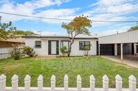 Building Photo - 216 S Ave D