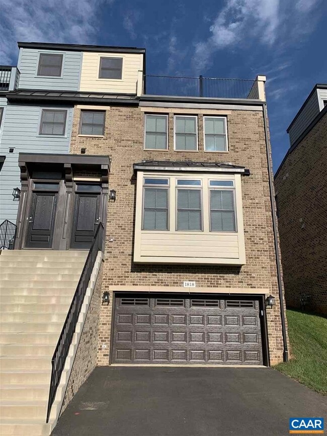 Building Photo - 1818 Marietta Dr