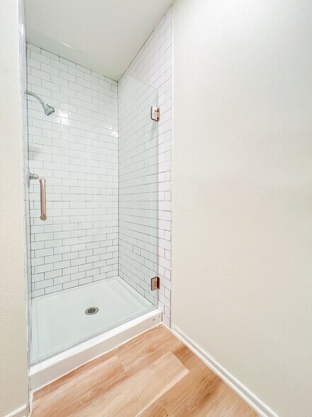 Building Photo - 2703 N Dell St