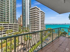 Building Photo - 1408 Brickell Bay Dr