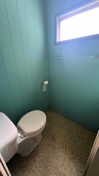 Building Photo - 139 Vindale Ave