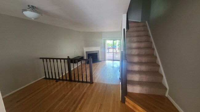 Building Photo - 2163 Whisper Way