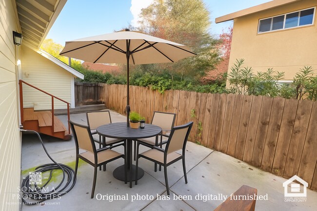 Building Photo - PRICE REDUCTION! 2BD/1BA Duplex In Downtown Sonoma!