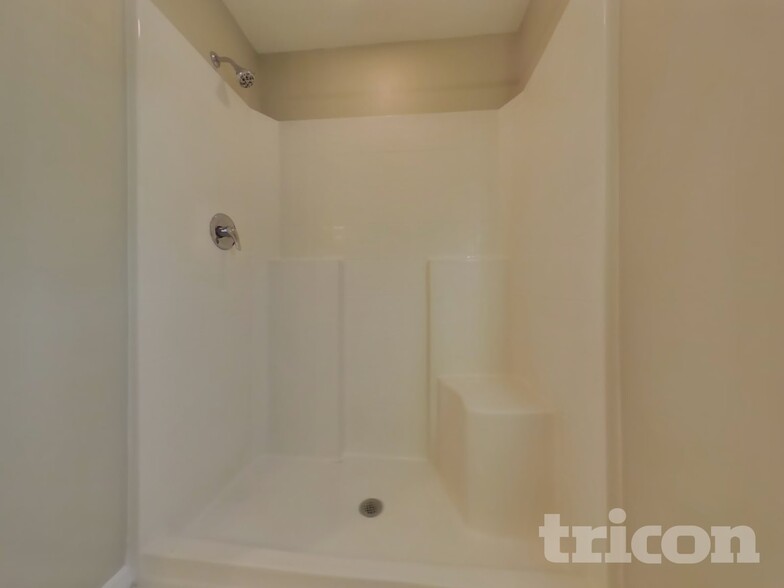 Building Photo - 15406 Taurus Ct