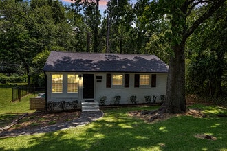 Building Photo - 2606 Druid Hls Wy