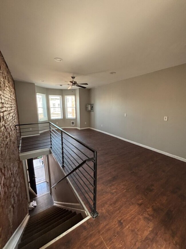 Building Photo - Spacious 2BR / 2BA Single-Family Home Near Fishtown – Available Now!