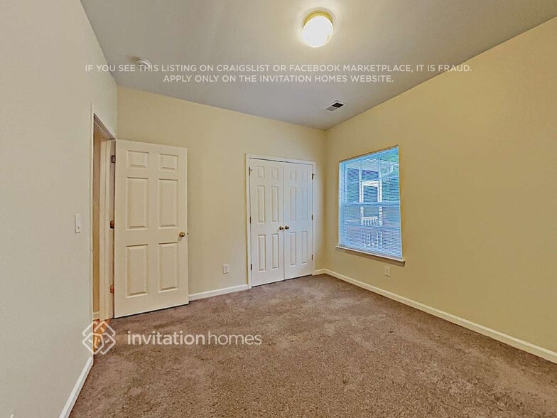 Building Photo - 11904 Southcrest Ln