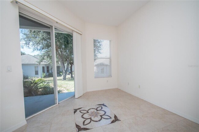 Building Photo - 14780 Edgemere Dr