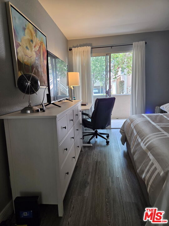 Building Photo - 8805 Berkshire Way