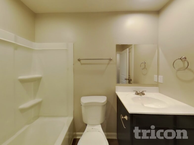 Building Photo - 8514 Hulton Rd