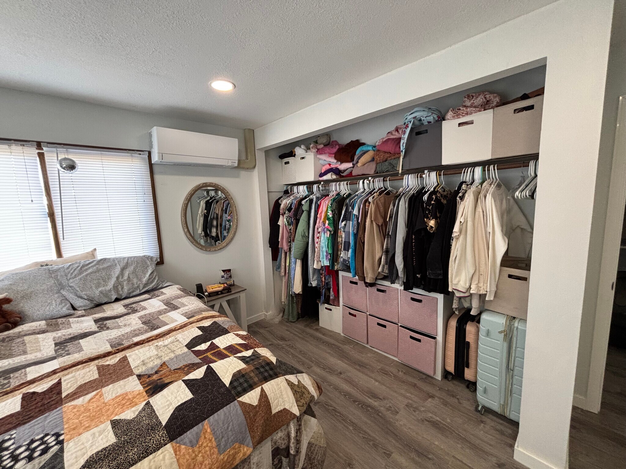 Master bedroom & closet - 107 11th Ave S