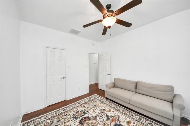 Building Photo - 18126 Rustic Brook Ct