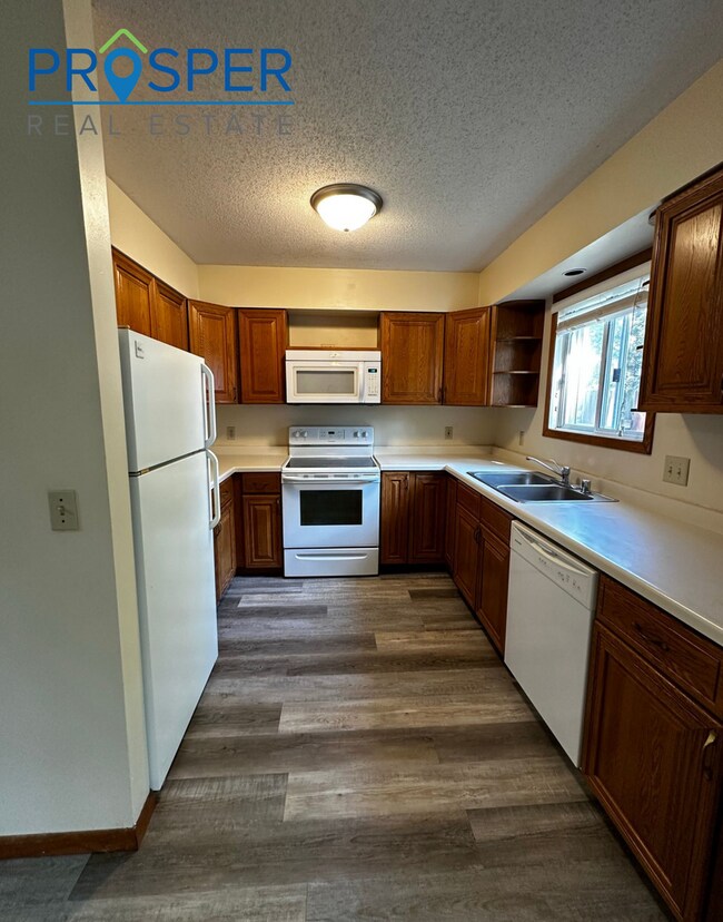 Building Photo - South Eau Claire Living Without Compromise