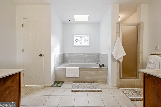 Building Photo - 1223 Settlebench Ln