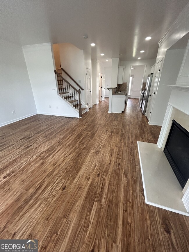 Building Photo - 14084 Voyage Tr