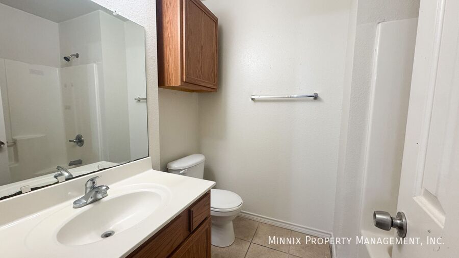 Building Photo - 5415 Marshall St