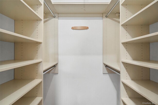 Building Photo - 55 N Broadway