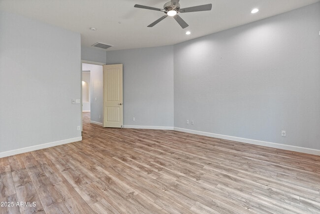 Building Photo - 12073 W Desert Mirage Dr