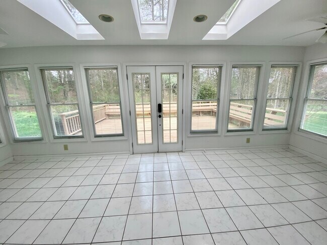 Sunroom view to the deck - 2160 Heritage Trace Ln
