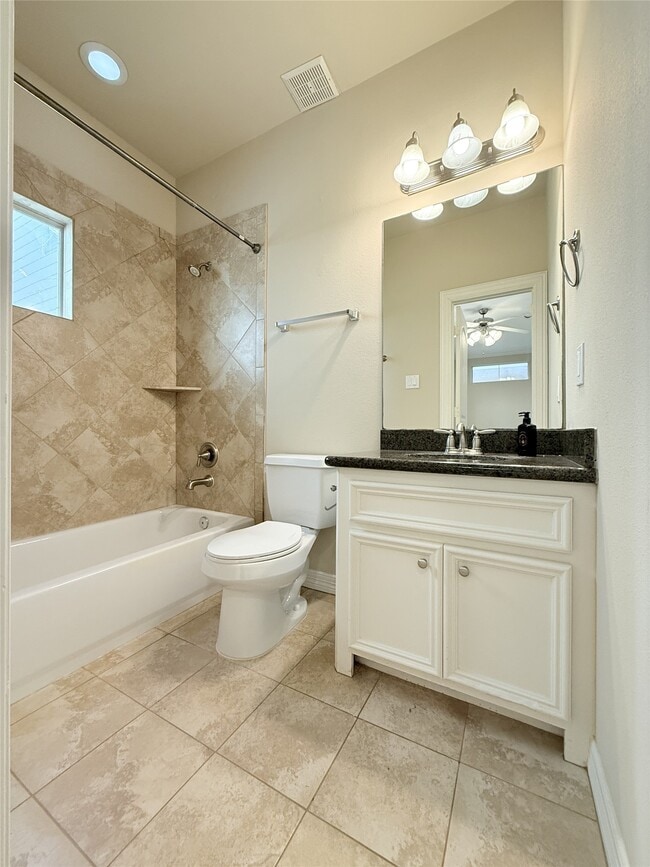 Building Photo - 5305 Egbert St