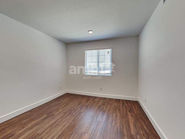 Building Photo - 4816 Blushing Star St