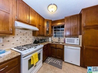 Building Photo - 3397 Cedarbrook Cir