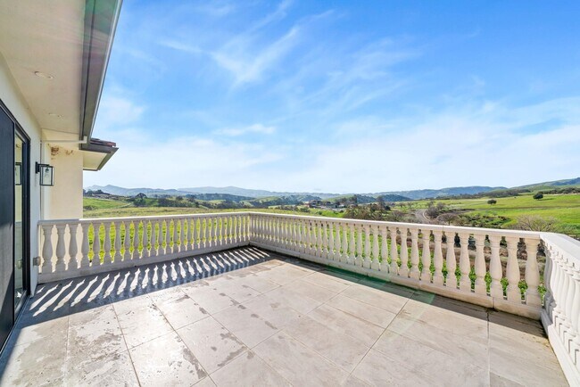 Building Photo - 7778 Laguna Heights Ct