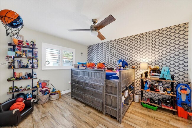 Building Photo - 8820 SW 85th Terrace