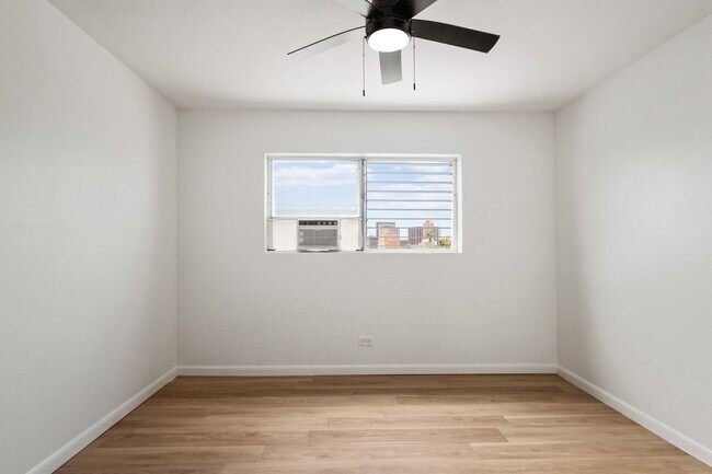 Building Photo - Ocean View Makiki Condo Near Queens & Downtown Honolulu