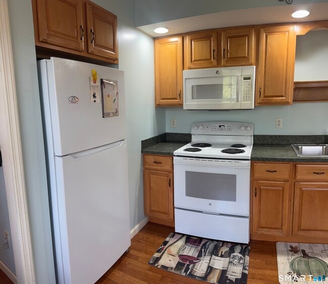 Building Photo - 55 Converse Rd