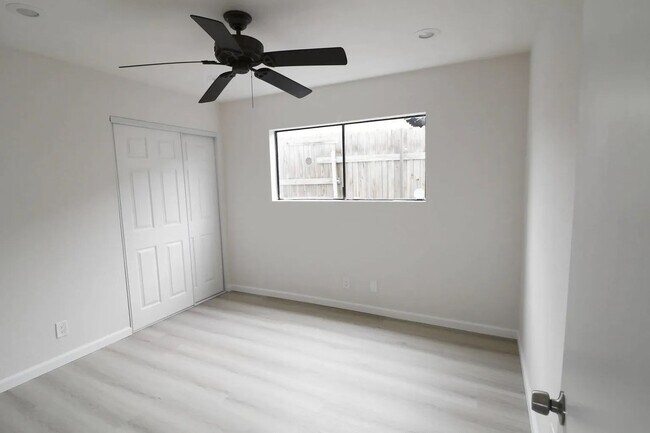 Building Photo - 33771 Copper Lantern St
