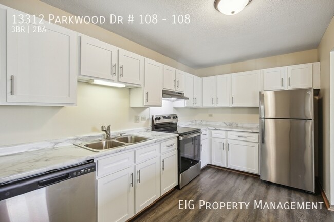 Building Photo - 13312 Parkwood Dr