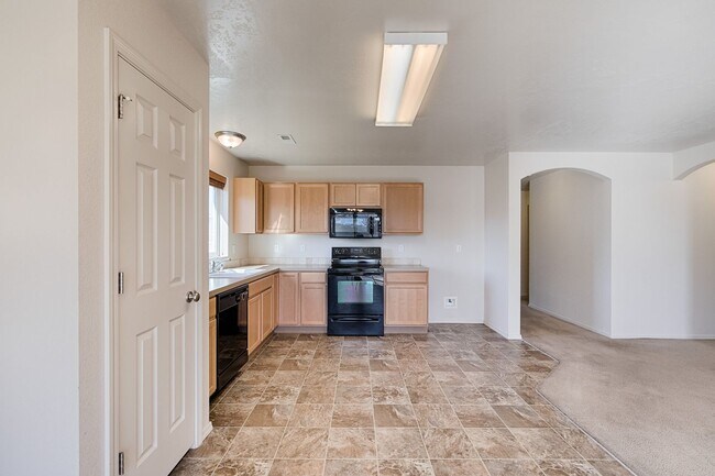 Building Photo - 1052 N Star Bright Ln