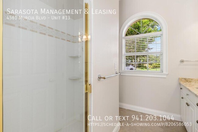 Building Photo - 4561 Murcia Blvd