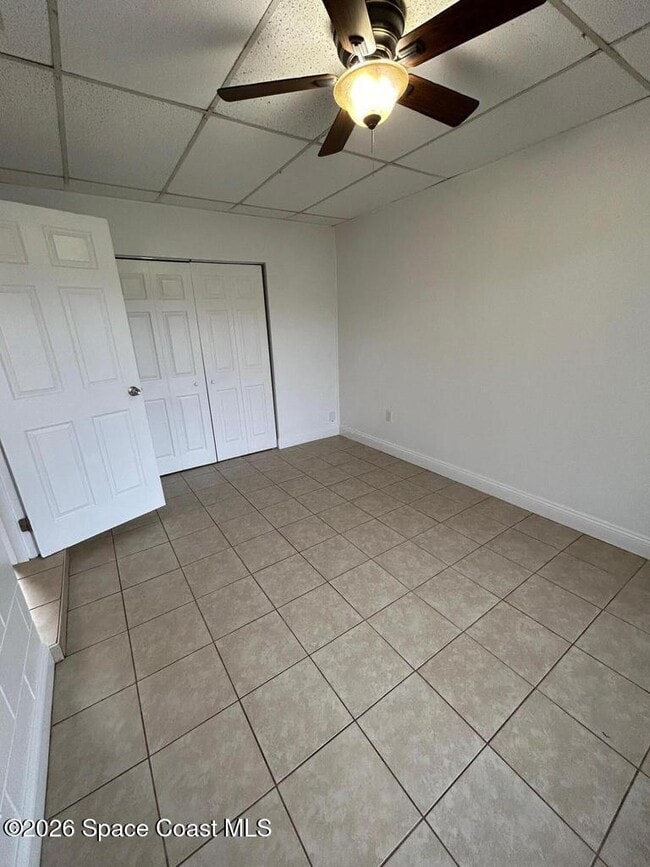 Building Photo - 1750 Cowan Dr