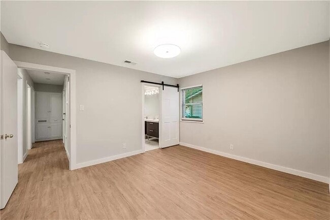 Building Photo - 8506 Millway Dr