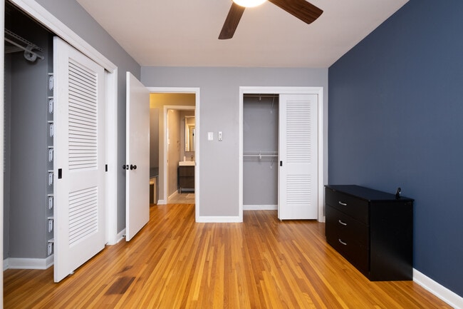 Building Photo - 312 Schoolwood Ln